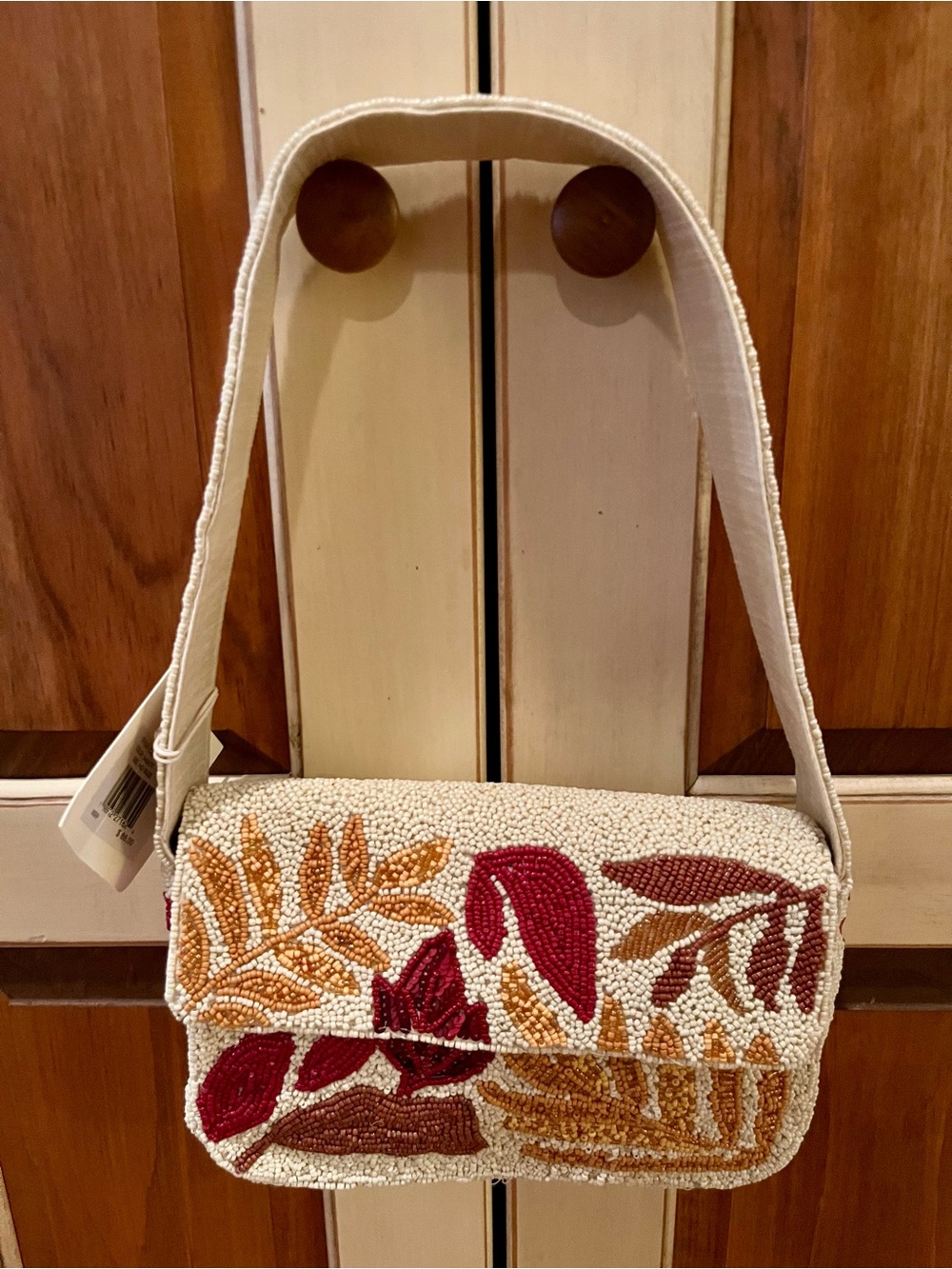 Beaded Leaf-Pattern Shoulder Bag in Ivory and Autumn Tones